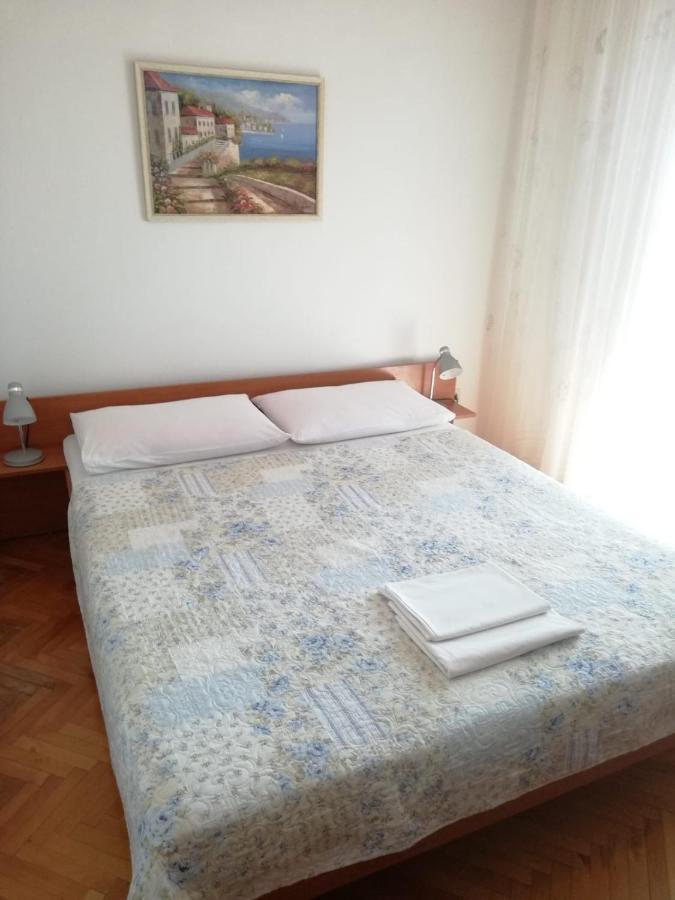 Dvokrevetna Soba S Balkonom I Kuhinjom 1 Apartment Подгора Екстериор снимка
